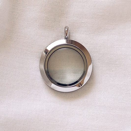 Medium Plain Silver Twist Locket